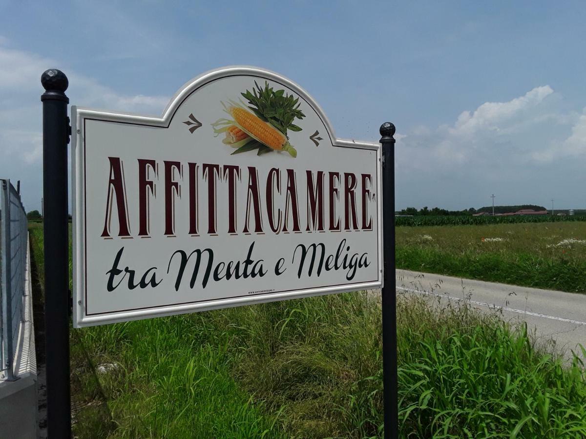 Tra Menta E Meliga Hotel Carignano  ภายนอก รูปภาพ